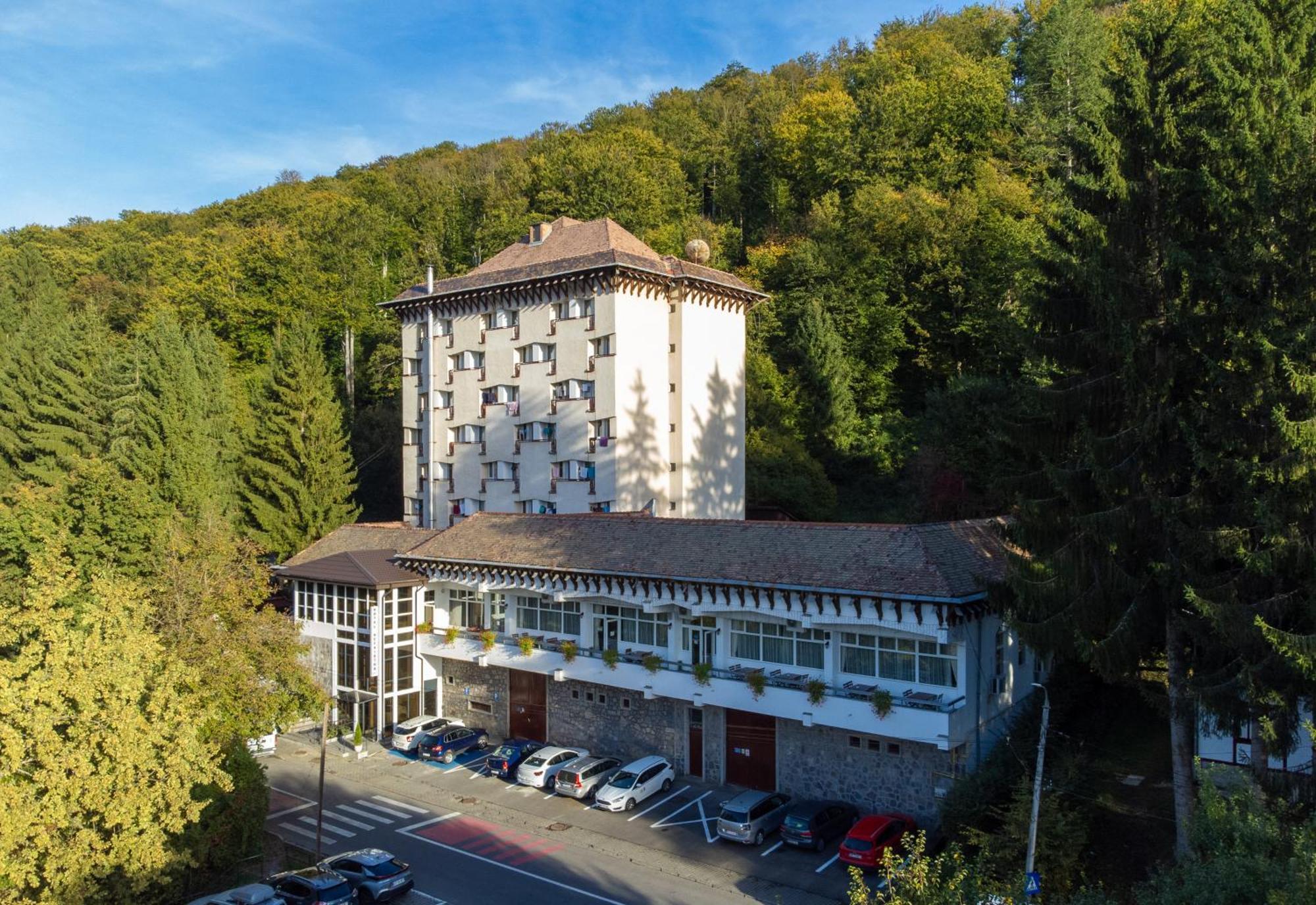 Hotel Hefaistos - Sovata Eksteriør billede