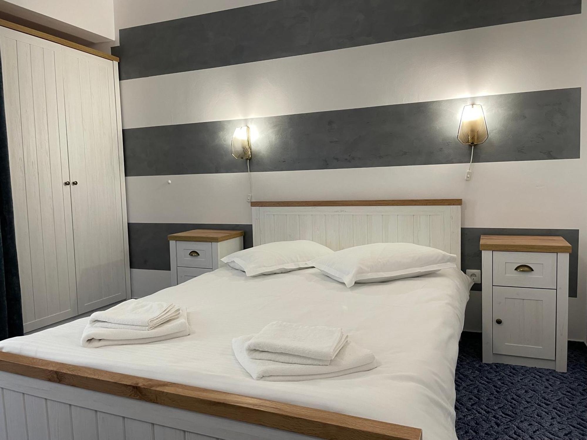 Hotel Hefaistos - Sovata Eksteriør billede