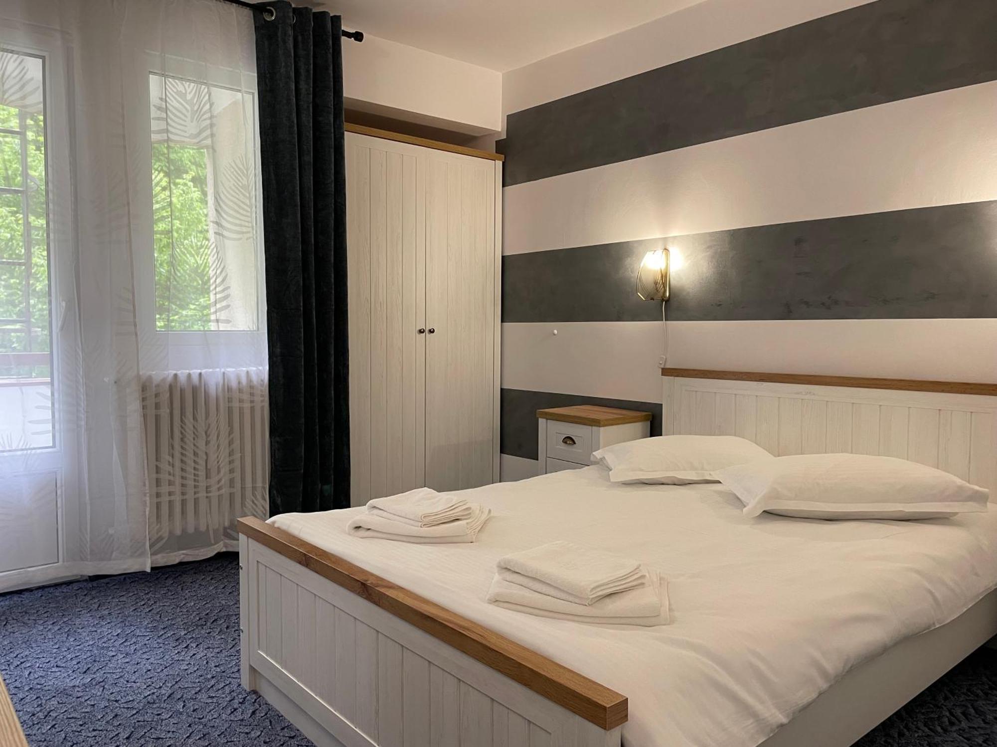 Hotel Hefaistos - Sovata Eksteriør billede